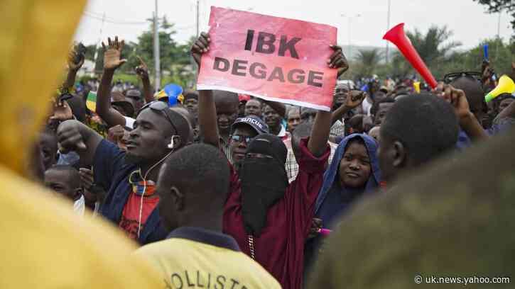 Mali’s opposition says it will work with coup leaders on political transition