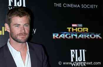Chris Hemsworth Almost Had a Very Different Look in 'Thor: Ragnarok' - Showbiz Cheat Sheet
