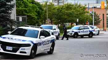 Peel homicide unit investigating after 3 men found dead in Mississauga condo