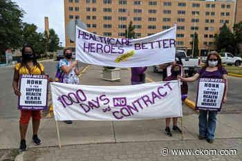SEIU-West protests in Saskatoon amid stalled contract talks - CKOM News Talk Sports