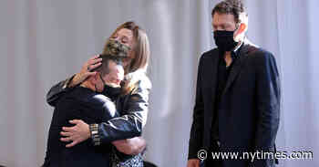 In France, Live Theater Calls for Masked Actors and Creative Solutions