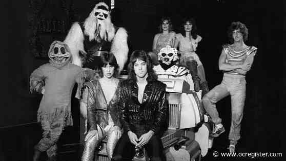 Disneyland’s ’80s-era Star Wars rock band had a Wookiee bass player covered in yak fur