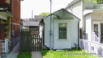 This tiny Toronto house just sold for $800K over asking