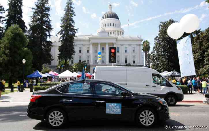 Uber and Lyft granted last minute reprieve after threatening to shut down in California