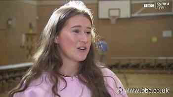 Cynnydd yng nghanlyniadau graddau TGAU eleni