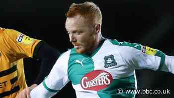 Newport County sign Ryan Taylor and David Longe-King