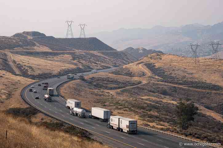 Lake fire grows to 27,041 acres north of Castaic