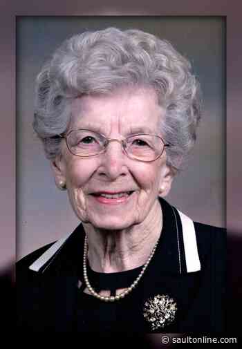 HUSSEY, Marjorie M. (nee Irvine)