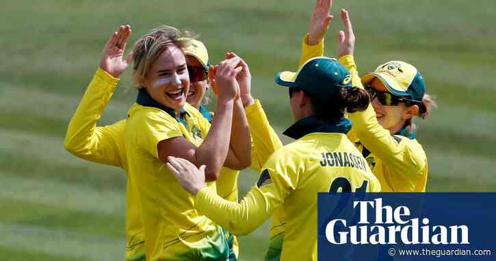Ellyse Perry returns to Australia squad for limited-overs series against New Zealand