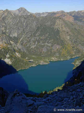 Man dies of medical issue while hiking at Colchuck Lake - NCWLIFE News
