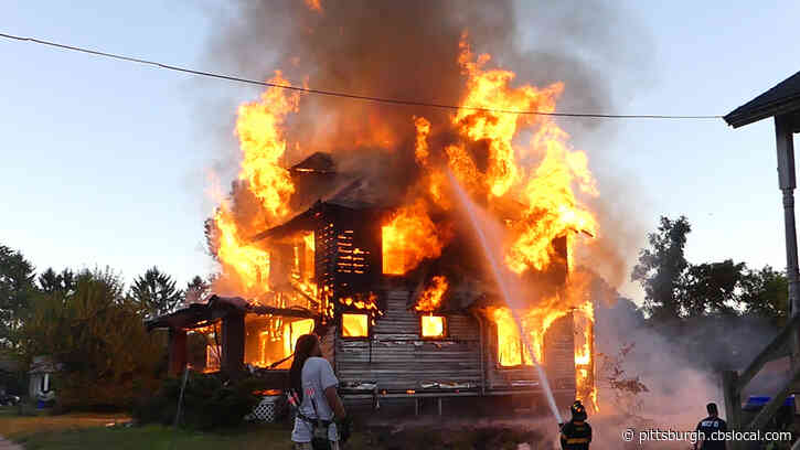 Large Fire Destroys Home And Damages Another In New Castle