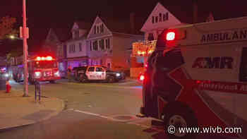 3 shot in apparent home invasion on Peter Street