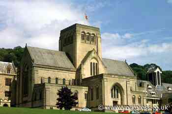 Taxi driver dies after being found collapsed in Ampleforth