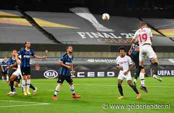 Kopgoals De Jong helpen Sevilla aan nieuwe Europa League-zege na sensationele finale