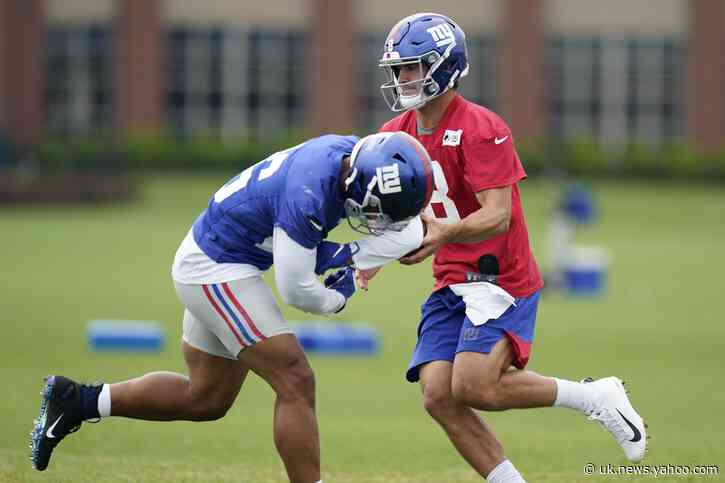 Giants scrimmage for first time under new coach Joe Judge