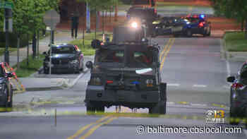 Police Standoff With Possible Armed Man Passes 36th Hour In East Baltimore - CBS Baltimore