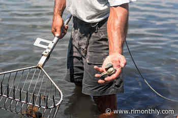 A Rake's Progress: Commercial Quahogging in Rhode Island - Rhode Island Monthly