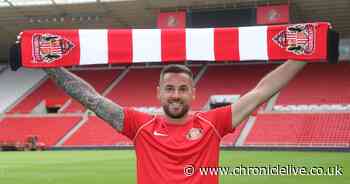 Picture special as Sunderland unveil new signings Remi Matthews and Morgan Feeney