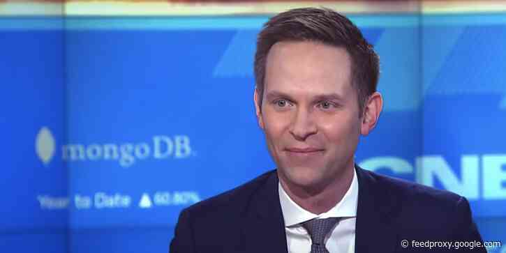 Lack of market turbulence is the key factor preventing Congress from forging a stimulus deal, global strategy chief at world's largest investment firm says