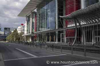 Houston economy reverses course, shedding jobs in July as region struggles to contain COVID - Houston Chronicle
