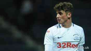 Ryan Ledson: Preston North End midfielder signs new deal