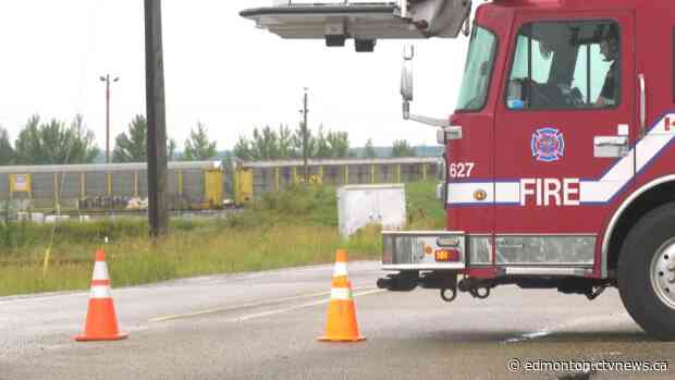Crews respond to leaking rail car in northeast Edmonton
