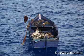 Coast Guard stops two separate migrant boats off the Keys this week