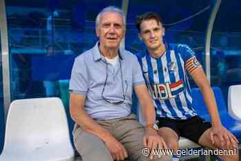 Kleinzoons van PSV-legendes vormen duo bij Eindhoven: ‘Opa heeft gewoon de CL gewonnen’