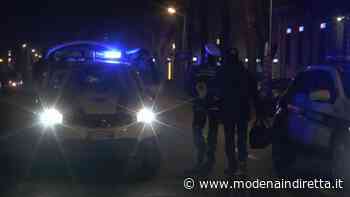 Modena, fuori strada con la moto a Ponte Alto: ferito un 21enne - modenaindiretta.it