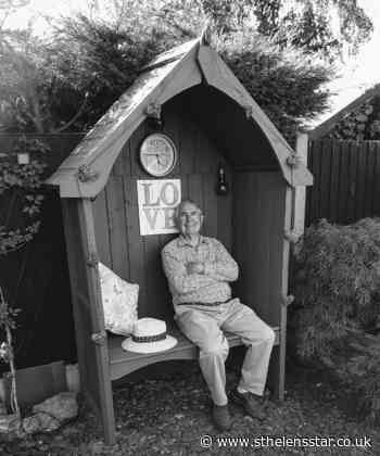 Ex-Saint Peter Harvey launches Sunday Times collection website - St Helens Star
