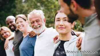 Forget Bitcoin! I’d rather buy these FTSE 100 dividend stocks to retire early