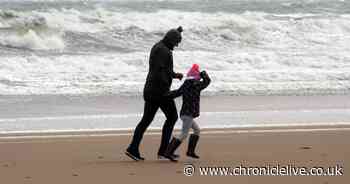 North East set to be hit by strong winds and rain as 60mph gales hit UK