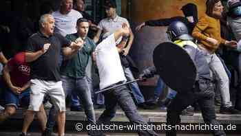 Anti-Corona-Demo: Schwere Unruhen in Den Haag, 400 Festnahmen