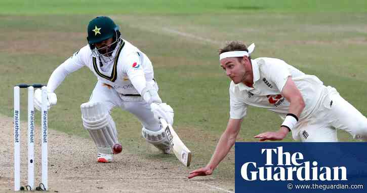 Azhar Ali's heroic century fails to save Pakistan from follow-on in third Test