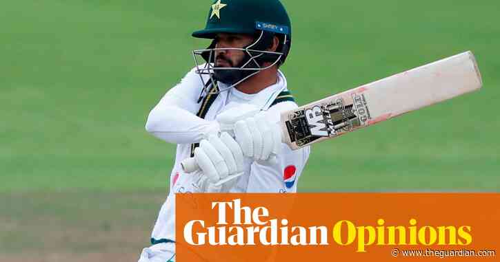 Pakistan's Azhar Ali buys himself  time with show of boldness and assurance