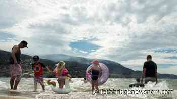 Officials say strong winds failed to fuel Penticton, B.C. wildfire - Lethbridge News Now