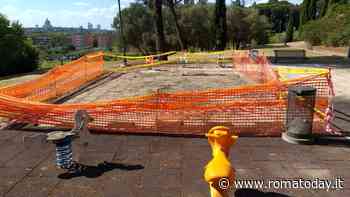 Villa Bonelli, i giochi vandalizzati non sono stati sostituiti: “In compenso c'è un altro pollaio”