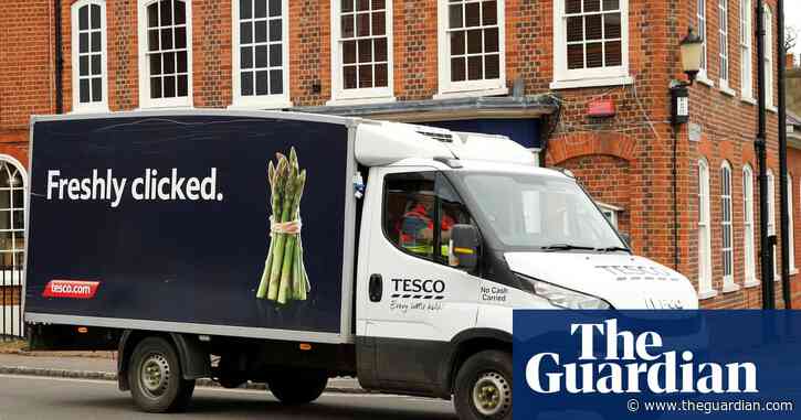 Tesco gives permanent jobs to 16,000 staff taken on in Covid crisis