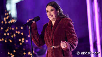 Former 'Glee' star Lea Michele gives birth to baby boy