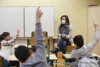 School pupils will NOT need to wear masks when they return to class in September