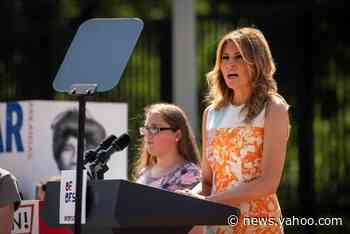 Melania Trump, Karen Pence and others photographed without masks at White House event