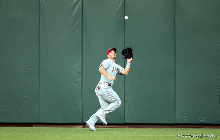 Angels’ Mike Trout working on his defense, thanks to Twitter