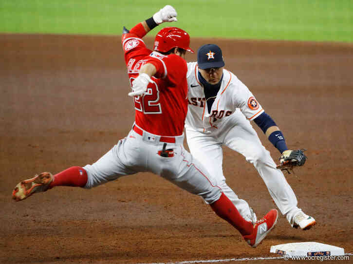 Angels’ poor pitching spoils an Albert Pujols milestone