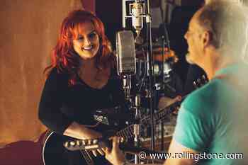 Wynnona Previews New EP With Cover of Slim Harpo’s ‘King Bee’