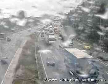 Emergency services called after multi-vehicle crash on M6 in Warrington - Warrington Guardian