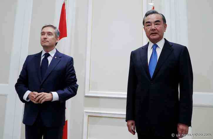 Canadian, Chinese foreign ministers meet amid tensions over Huawei, detainees