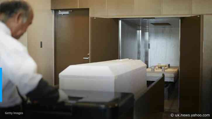 Attorney: Woman was in body bag 2 hours before found alive