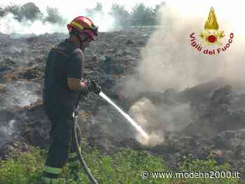 Incendio all'azienda Hombre a Modena, online i primi risultati dei monitoraggi della qualità dell'aria effettuati da Arpae - Modena 2000