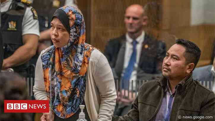 Christchurch shooting: Grief and defiance as victims confront gunman - BBC News