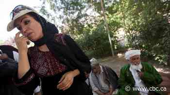 Afghanistan policewoman turned filmmaker wounded in gun attack